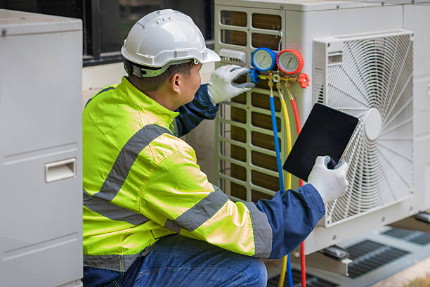 Professional Hvac technician working in Polkville, NC